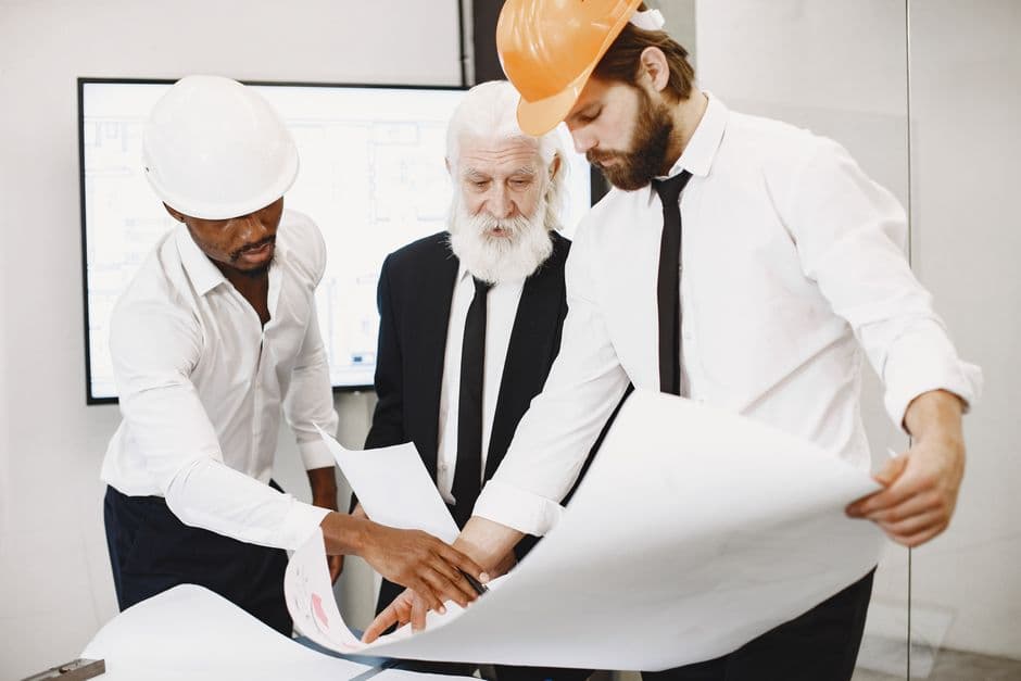 In-House Estimator vs Outsourced Estimating Support for Bid Capacity